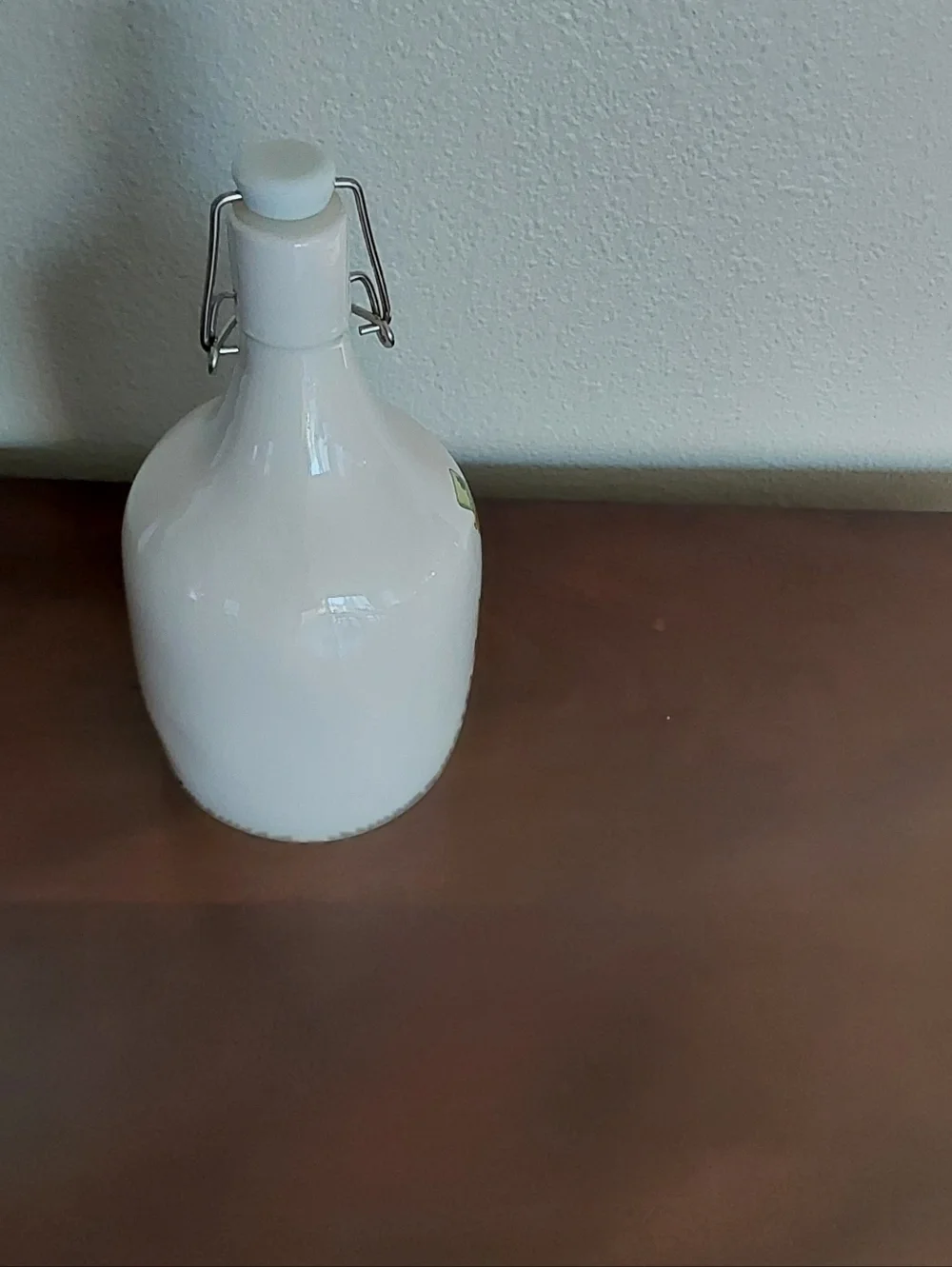 Luck of the Irish Ceramic Growler with‎ Leprechaun 64 Ounces of Fluids